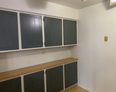 101 Gregory Street - Photo Thumbnail 19