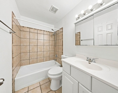 1895 Tall Oaks Drive - Photo Thumbnail 12