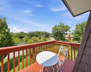 1895 Tall Oaks Drive - Photo Thumbnail 14
