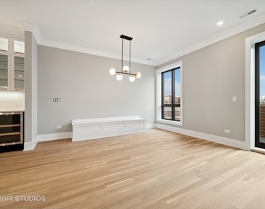 2614 W Chicago Avenue - Photo Thumbnail 3