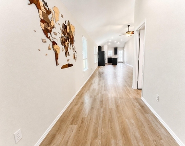 21438 Hawthorn Harvest Circle - Photo Thumbnail 1