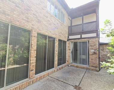 9731 Briar Forest Drive - Photo Thumbnail 26