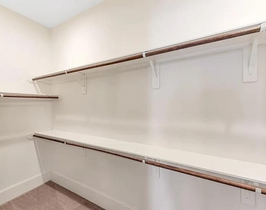4609 Nett Street - Photo Thumbnail 14