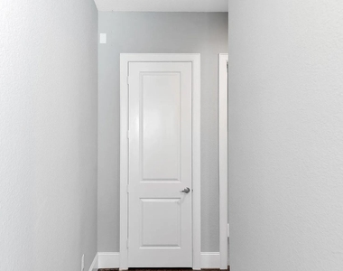 4609 Nett Street - Photo Thumbnail 26