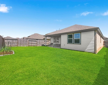 2420 Solaris Bend Dr - Photo Thumbnail 24