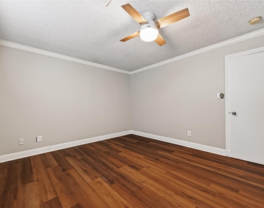 4727 Merwin Street - Photo Thumbnail 7