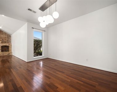 14122 Langbourne Drive - Photo Thumbnail 12