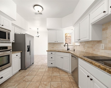 14122 Langbourne Drive - Photo Thumbnail 13