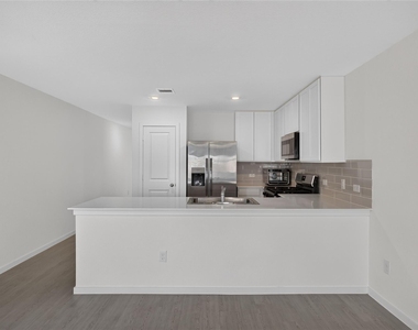 26722 Cascade Sunrise Street - Photo Thumbnail 10