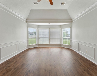 21915 Sunvolt Court - Photo Thumbnail 27