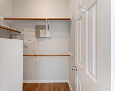 21915 Sunvolt Court - Photo Thumbnail 33