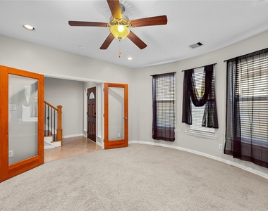 1614 Stuart Street - Photo Thumbnail 7