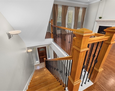 1614 Stuart Street - Photo Thumbnail 9
