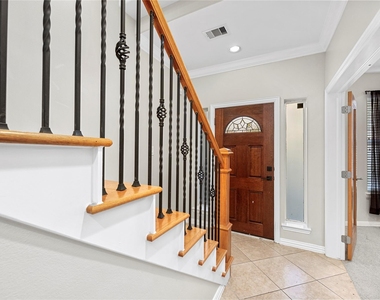 1614 Stuart Street - Photo Thumbnail 5