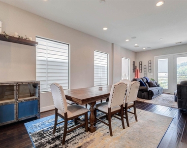 3810 Leeland Street - Photo Thumbnail 9
