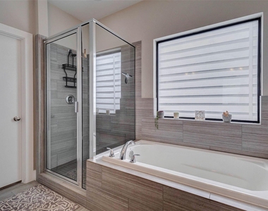 3810 Leeland Street - Photo Thumbnail 17