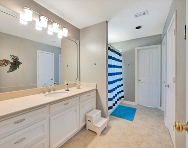 3806 Canyon Bluff Court - Photo Thumbnail 48
