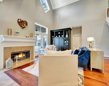 3806 Canyon Bluff Court - Photo Thumbnail 22