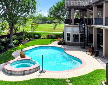3806 Canyon Bluff Court - Photo Thumbnail 7