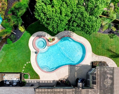 3806 Canyon Bluff Court - Photo Thumbnail 5