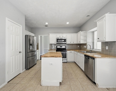 12815 Laleu Lane - Photo Thumbnail 6