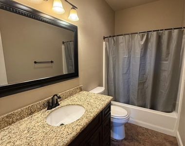 6645 Jasper Circle - Photo Thumbnail 9