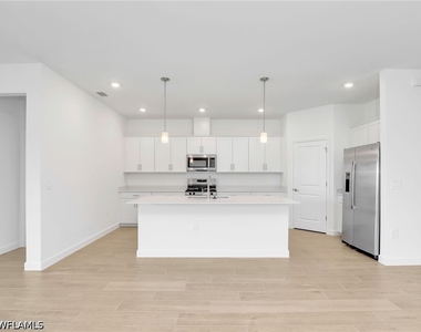20416 Verawood Loop - Photo Thumbnail 13