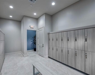 19592 Hinkley Drive - Photo Thumbnail 34