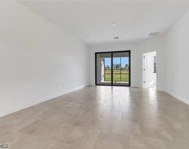 19592 Hinkley Drive - Photo Thumbnail 7