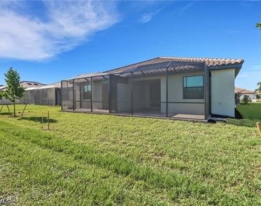 19592 Hinkley Drive - Photo Thumbnail 26
