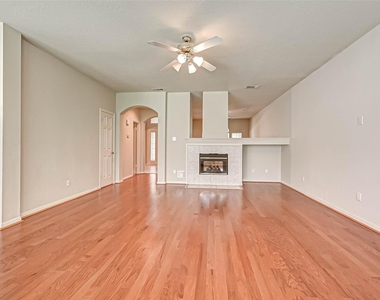 12419 Shadycrest Drive - Photo Thumbnail 14