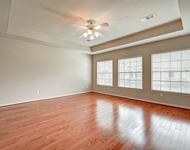 12419 Shadycrest Drive - Photo Thumbnail 39