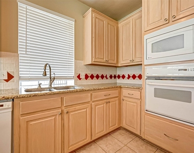 12419 Shadycrest Drive - Photo Thumbnail 23
