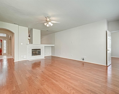 12419 Shadycrest Drive - Photo Thumbnail 15