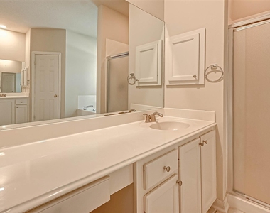 12419 Shadycrest Drive - Photo Thumbnail 36