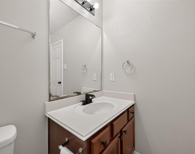 25346 Barmby Drive - Photo Thumbnail 43