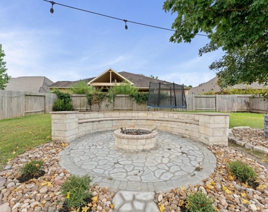 2018 Brookmont Drive - Photo Thumbnail 37