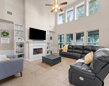 2018 Brookmont Drive - Photo Thumbnail 8