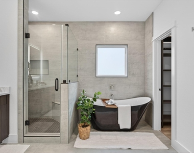 305 Marcella Street - Photo Thumbnail 27