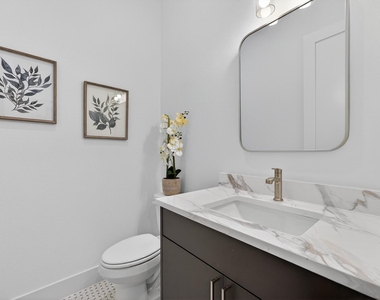 305 Marcella Street - Photo Thumbnail 18