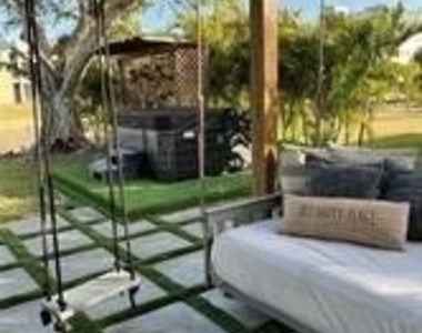 1745 Bikini Court - Photo Thumbnail 22