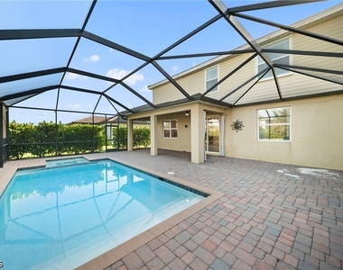 3697 E Hampton Circle - Photo Thumbnail 29