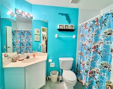 4009 Palm Tree Boulevard - Photo Thumbnail 10