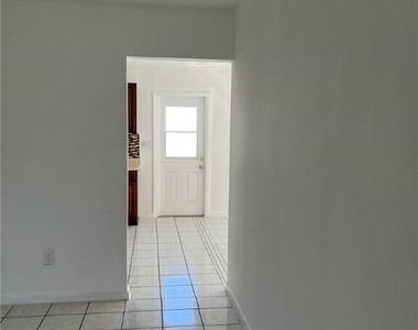 118 Georgia Road - Photo Thumbnail 5