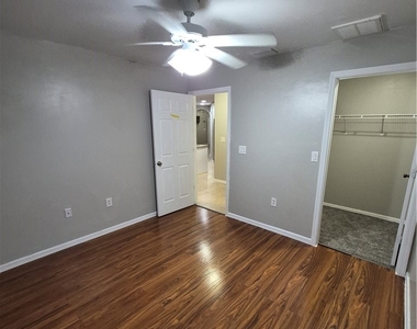 3001 51st Street Sw - Photo Thumbnail 38
