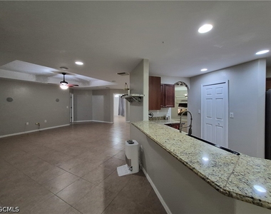 3001 51st Street Sw - Photo Thumbnail 32