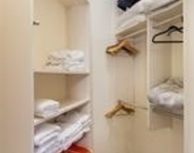 4862 Conover Court - Photo Thumbnail 24