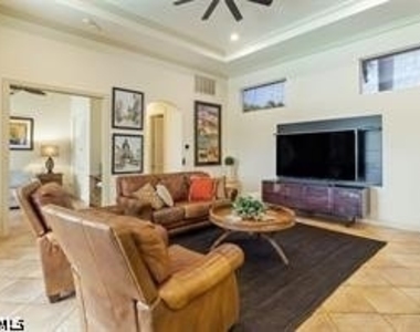 4862 Conover Court - Photo Thumbnail 7