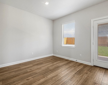 15683 Honey Cove Drive - Photo Thumbnail 13