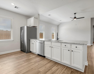 15683 Honey Cove Drive - Photo Thumbnail 10